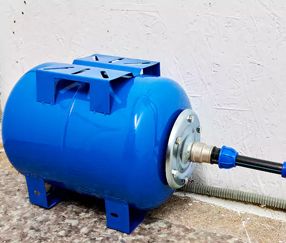 Expert Plumber for Well Pressure Tank Replacement in Livonia, MI: Schedule Affordable Tank Replacement Services with Us