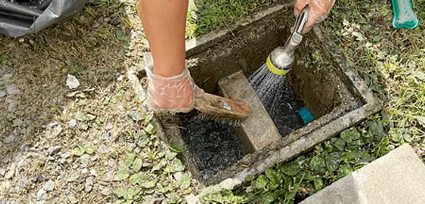 Professional Grease Trap Cleaning Services in Livonia, MI