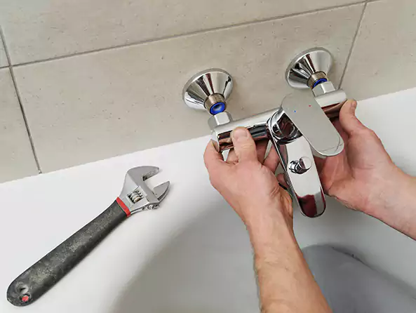 Why Choose Livonia Plumbing Pro for Bathtub Faucet Replacement in Livonia, MI?